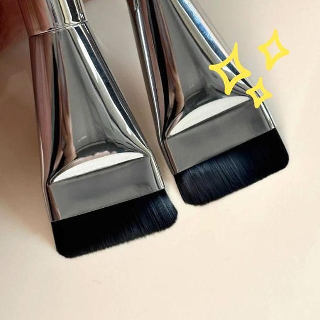 Nreain - Foundation Brush