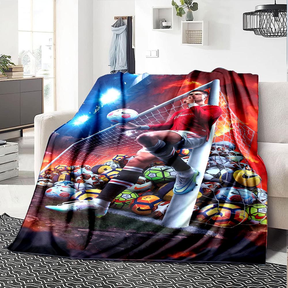 Dynamic Soccer Legend Blanket Soft Warm Cozy Suitable for Livingroom Seaside Bed All-Season Use Digital Print