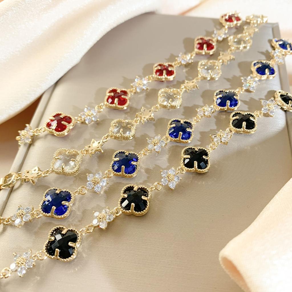 Armband verliert nicht die Farbe weibliches vierblättriges Kleeblatt neuer Zirkonia-Handschmuck leichtes luxuriöses doppelseitiges einfaches High-Level-Gefühlsarmband