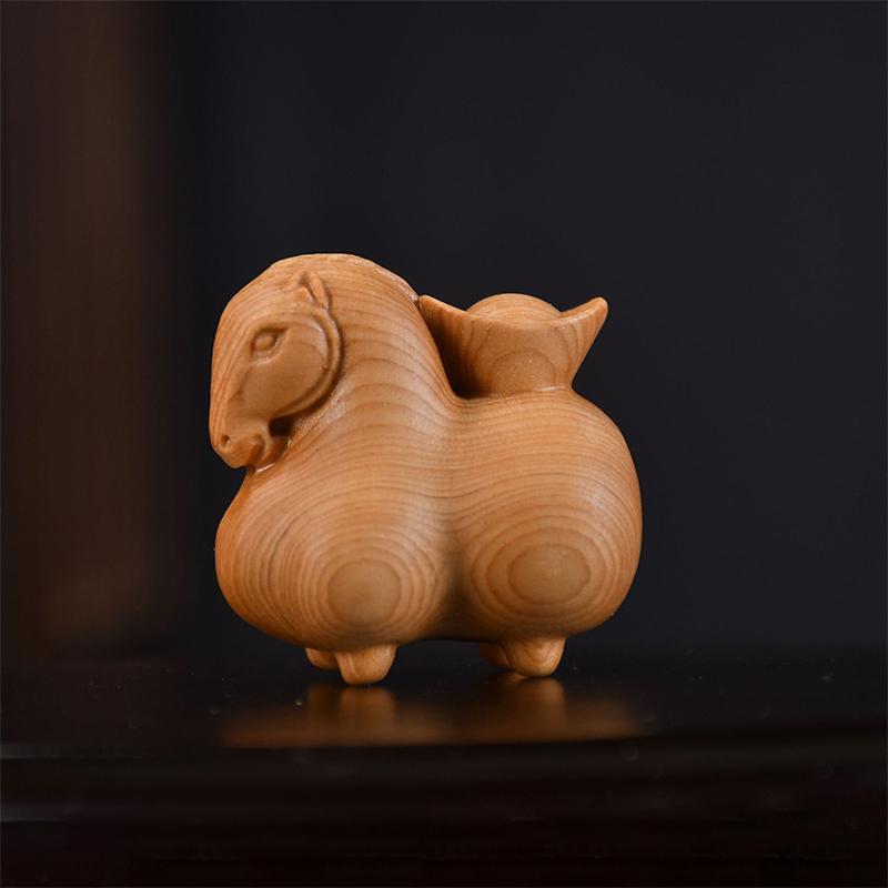Handcrafted Wooden Tang Horse Ornament Carved Design Chinese Zodiac Horse Statue Home Office Car Desk Decor 2026 New Year