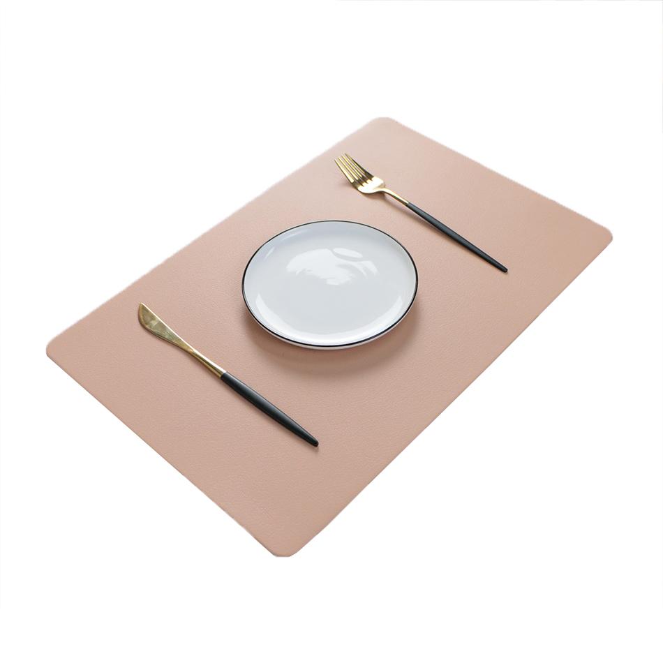 Set di 4 Tovagliette Resistenti Impermeabili Vinile Intrecciato Facili da Pulire Resistenti al Calore PVC Per Tavola Cucina Decorazioni Matrimonio