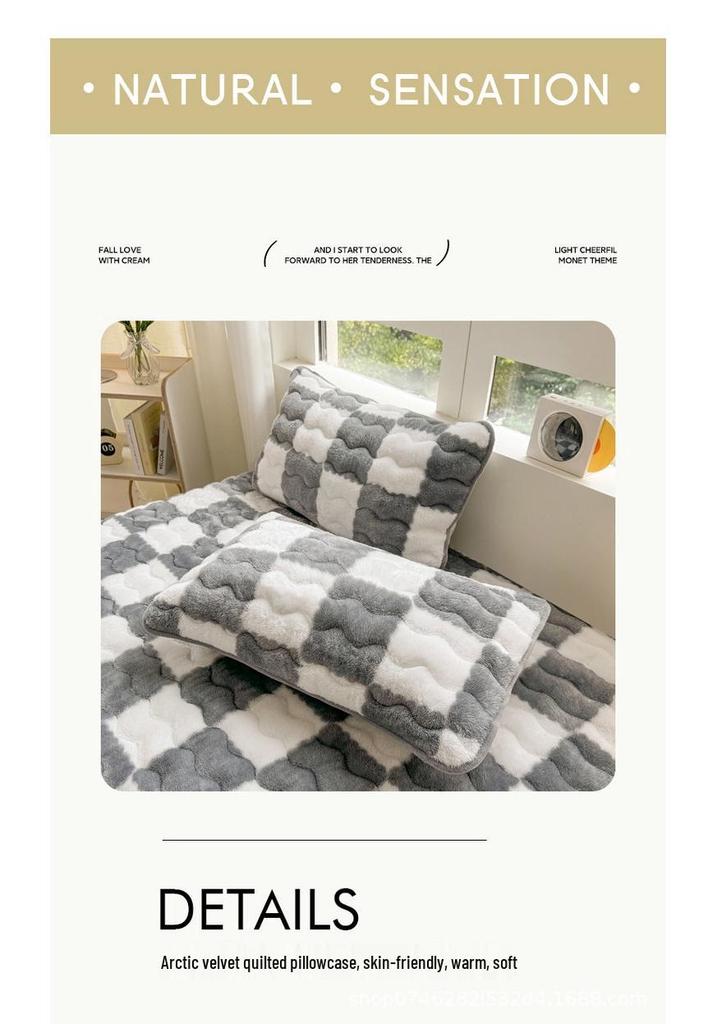 A-Class Milk Velvet Quilted Bed Cover: Thick, Warm, Single-Piece Plaid Bedspread & Mattress Protector