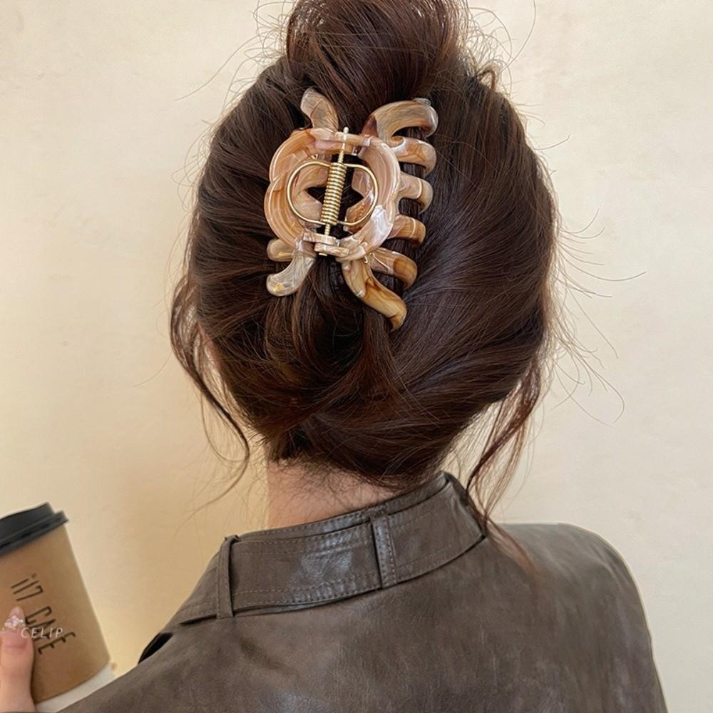 New Sweet Shark Clip Non-slip Light Weight Hair Claw Clip Headwear Elegant Ponytail Hair Clip Hair Accessories Tool