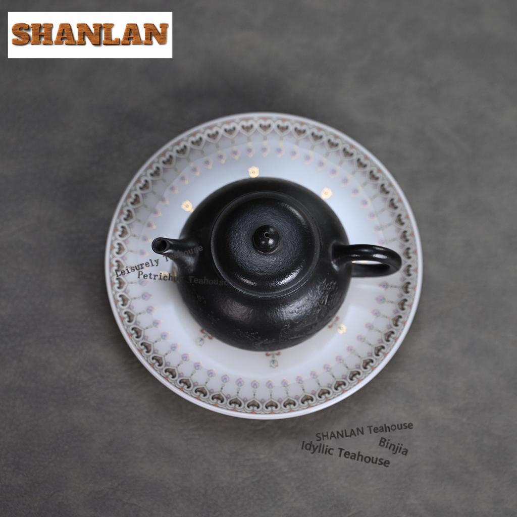 110ml Antique Yixing Purple Clay Teapots Handmade Engraved Pot Raw Ore Zhu Mud Tea Maker Kettle Chinese Zisha Tea Set Tea Gift