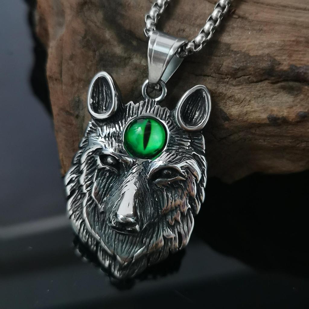 2025 Men's Wolf Totem Pendant Necklace - European Style with Wolf Head Design