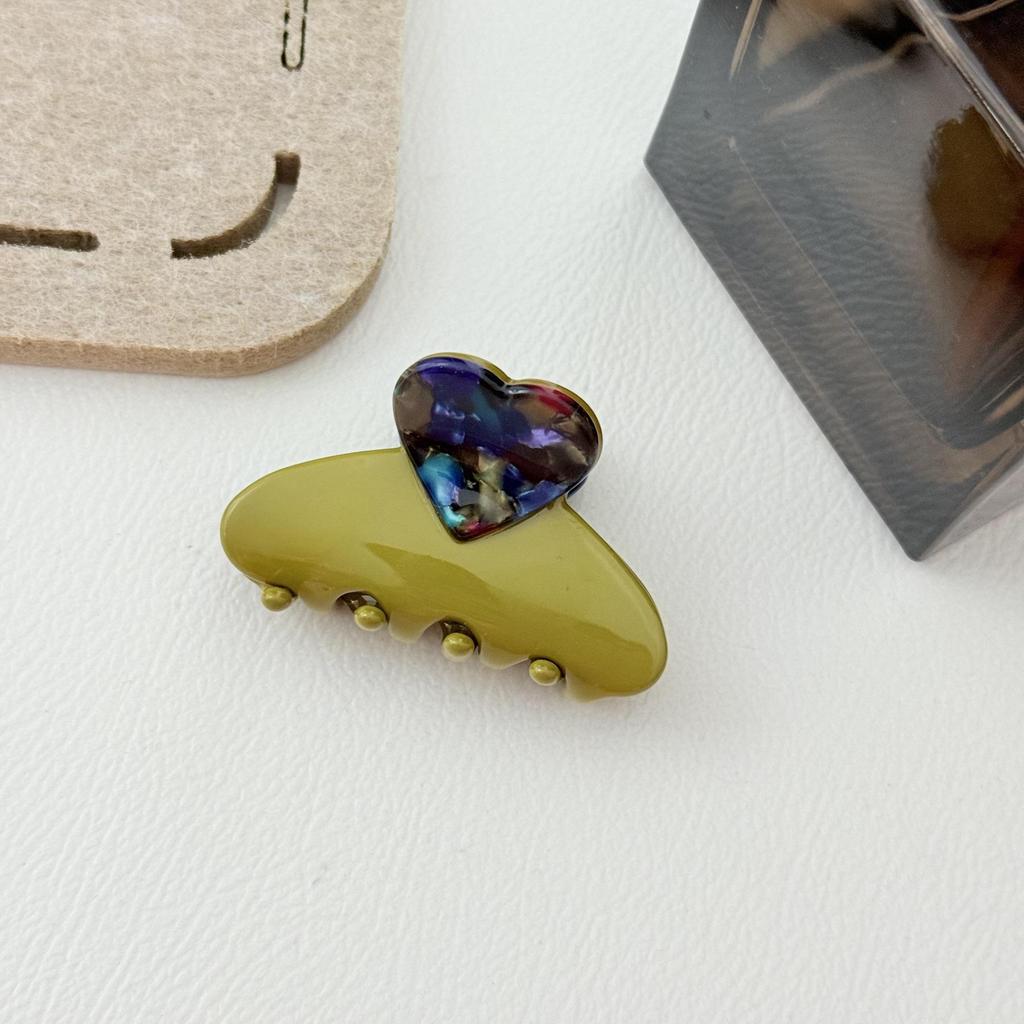 Elegant Korean Style Retro Heart Acetate Claw Clip for Hair