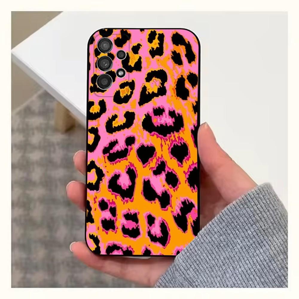 L-Leopard Print Phone Case For Samsung S25,S24,S23,S22,S20,S21,S10,Ultra,Plus,Lite,FE,Soft Silicone Black Cover