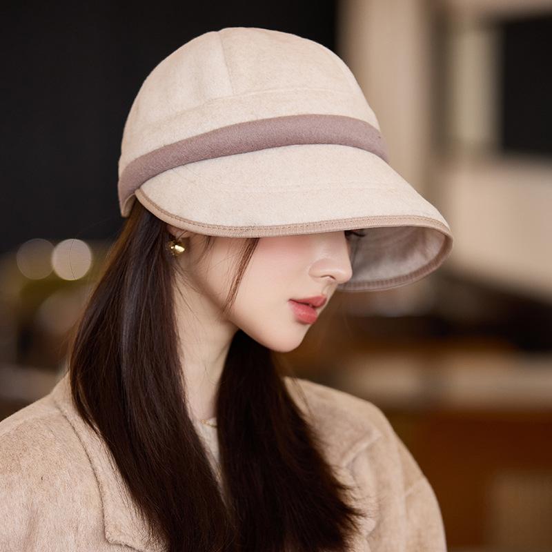 Autumn and Winter New Hat Women's Equestrian Hat Windproof Warm Hat Literary and Retro Newsboy Hat