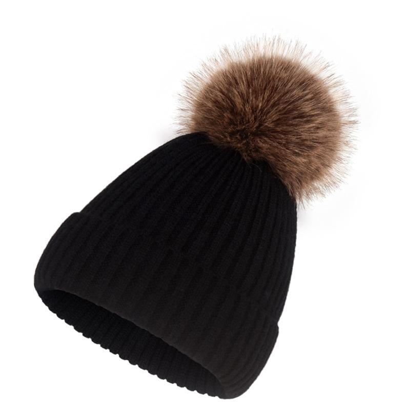 Gorro de Punto de Hilo Retorcido de Terciopelo Europeo y Americano con Pompón de Piel Sintética de Mapache - Estilo Versátil para Padres e Hijos