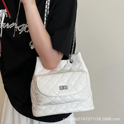 Γυναικείες τσάντες – Γυναικεία σακίδια