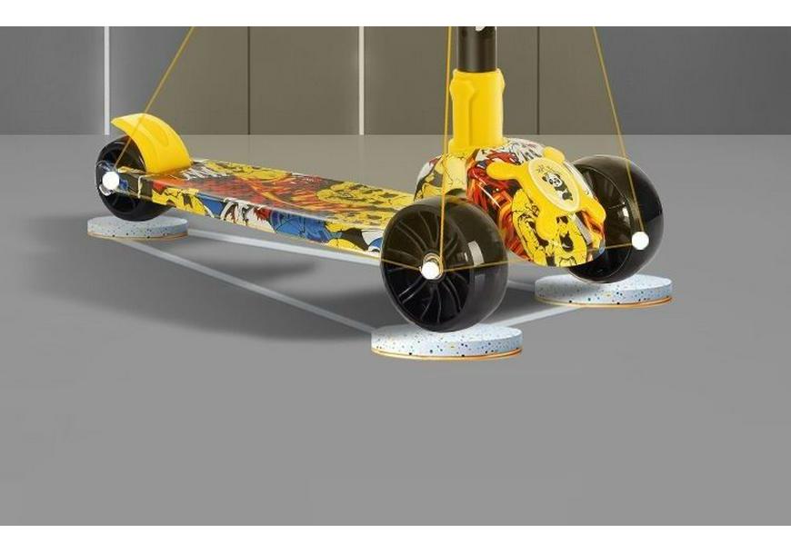 Colorful Folding Scooter with Flashing Music for 2-8 Year Olds - Durable Three-Wheeled Ride-On with Drop-Resistant Handlebar