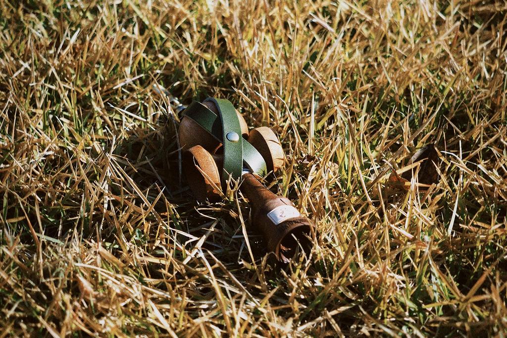 TOKYO KENDAMA Kendama Genuine Tochigi Leather and Made In Japan Holder, Green, Brass,