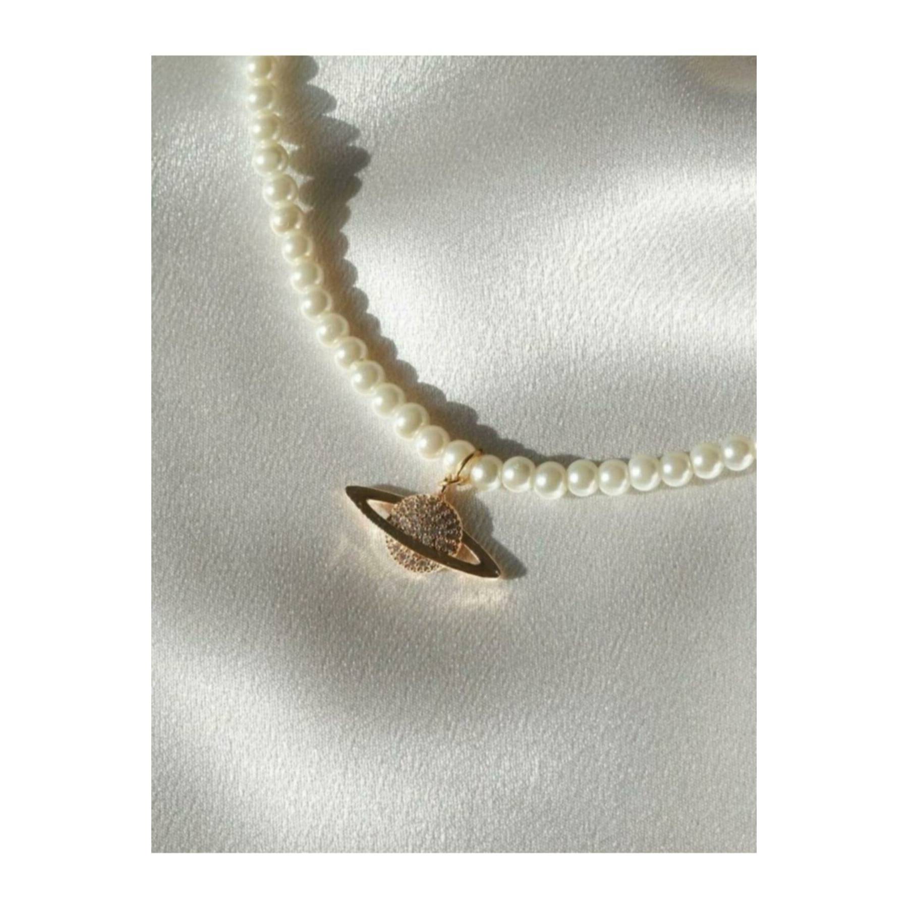 

Жемчужное ожерелье Сатурн