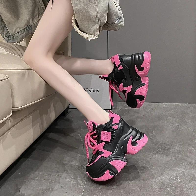 Modne Sneakersy na Wysokiej Platformie Kobiety 2025 Gruba Podeszwa Sportowe Damskie Buty Treningowe Wulkanizowane Buty Kobieta Chunky Sneakers Zapatillas Mujer 10CM