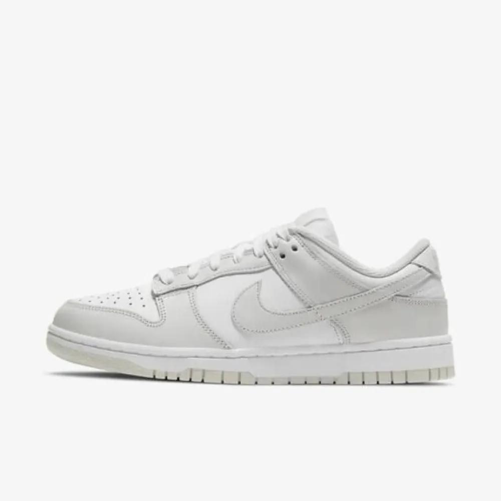 Dunk Low Women s Photon Dust DD1503-103