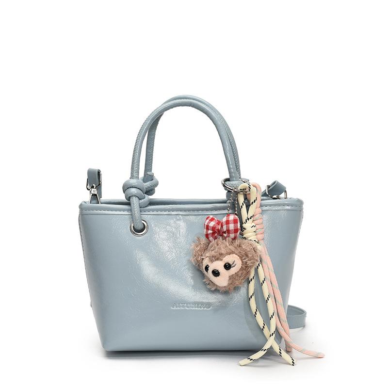 Korean fashionable spring and summer foreign gas oil wax leather portable bucket bag versatile gentle wind temperament advanced sense messenger women