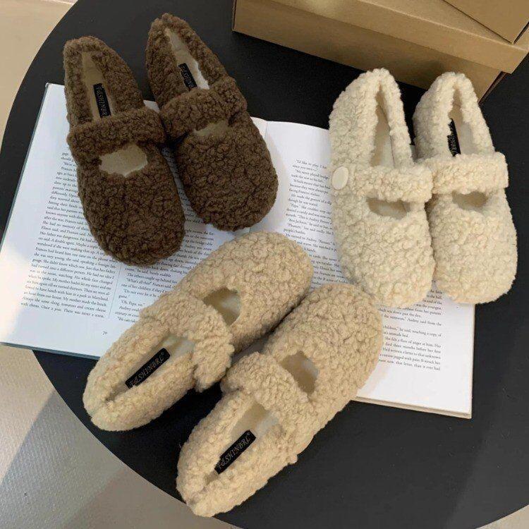 Flat-bottomed lamb wool shoes for women's winter wear 2025 new velvet beanie shoes with Mary Jane single shoes