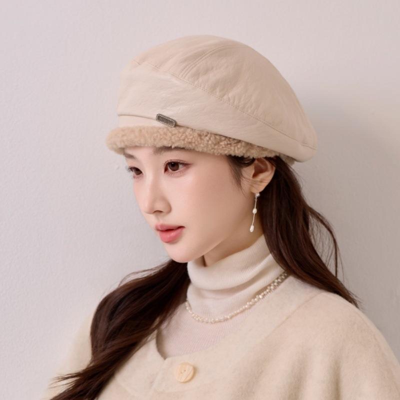Winter neue Leder Baskenmütze Damen Lammleder grobe Kante High-End Temperament vielseitig Gesicht kleines Malerhut