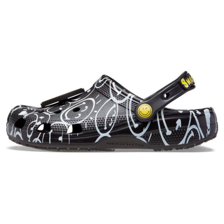 

Crocs Classic Smiley World Clogs Black White 207971-0C4 34-35