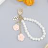 Unique Resin Flower and Pearls Chain Keychain Mobile Phone Pendant Stylish Key Accessory Elegant Bag Charm for Women