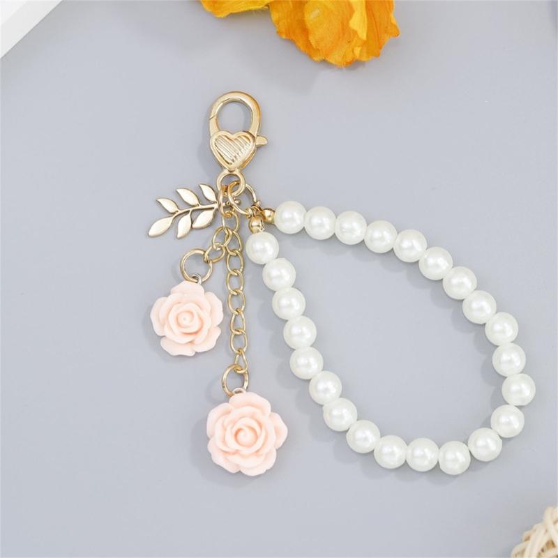 Unique Resin Flower and Pearls Chain Keychain Mobile Phone Pendant Stylish Key Accessory Elegant Bag Charm for Women