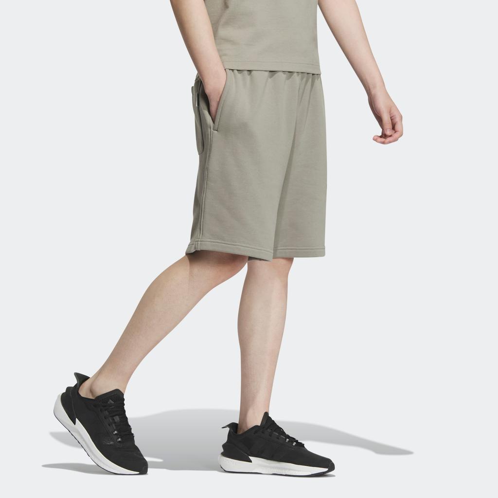 New Adidas Casual Shorts Men's Pebble Silver Gray IP3933