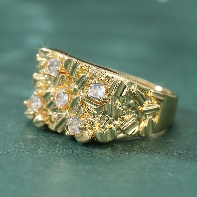 Classic Inlaid White CZ Women's Ring Vintage Gold Color Hand Carving Daily Wear Party Jewelry Anniversary Gift