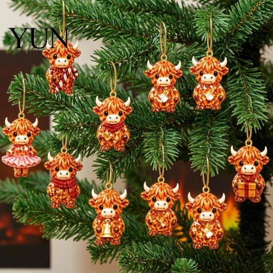 Collectible Highland Cow Figures Advent Calendar, 24 Pcs Acrylic Hanging Ornaments for Christmas Tree Accessories Decoration, Festive Countdown
