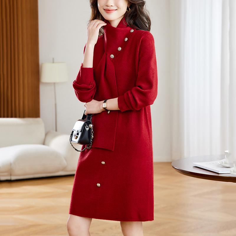 

2025 Autumn/Winter Elegant Knit Dress & Scarf Set for Women - Mid-Length, Slimming, Stylish Base Layer Top Medium красный