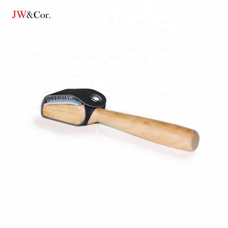 Durable Wooden Handle Wire Hair Brush Shoe