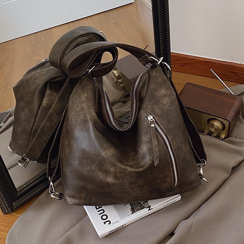 

Retro simple underarm bag women s autumn new fashion shoulder bag tote bag large capacity messenger bag коричневый