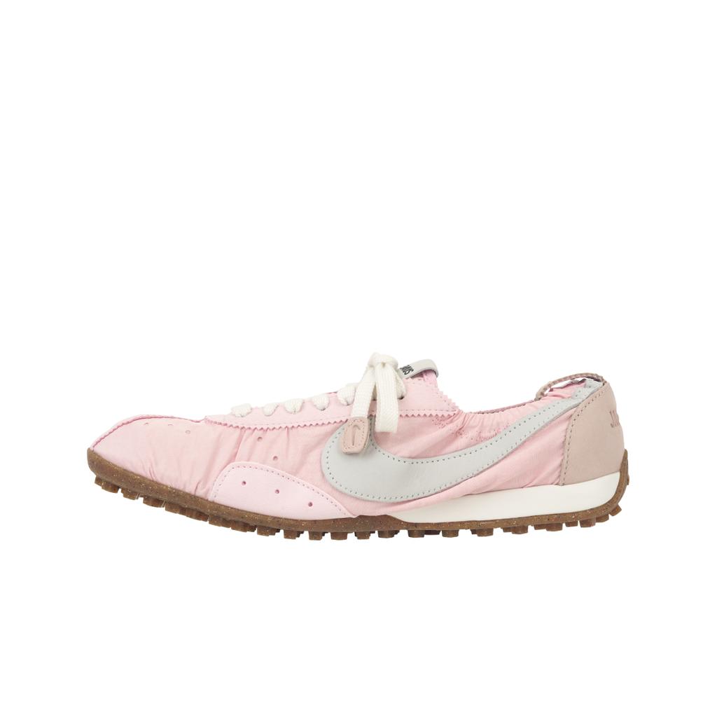Jacquemus X  Nike Moon Shoe SP Aluminum Pink Women Sneakers Sail-University-Red HV8547-601