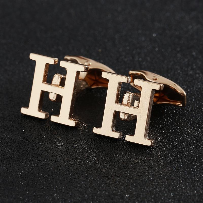 Exklusive goldene Alphabet Manschettenknöpfe für Herren - Elegantes Design für französische Hemden