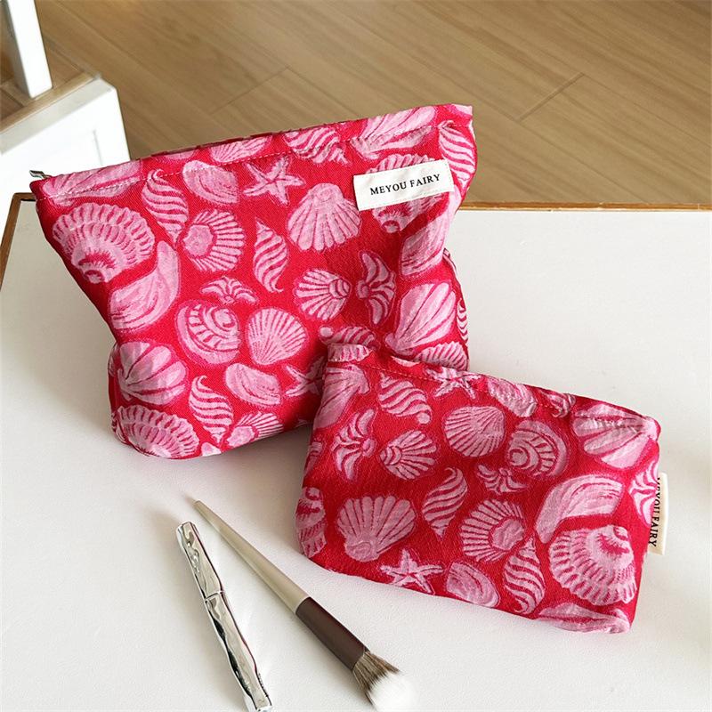 French Niche Makeup Bag with Large Capacity and High Appearance Quality Women's Hand-held Bag for Travel Storage Fabric Toilet