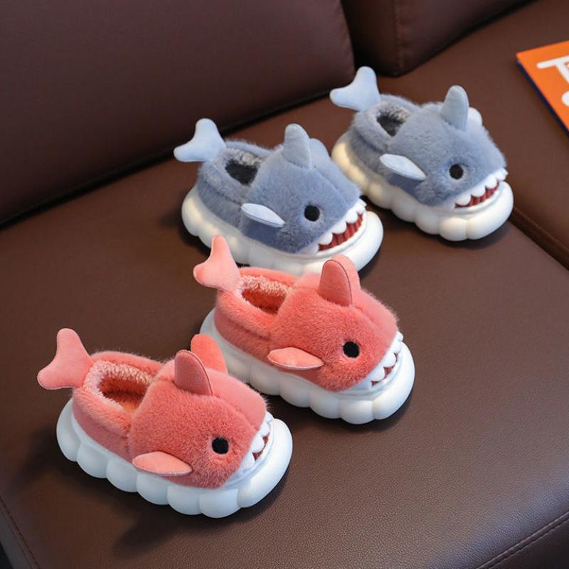 1 Pair Youngsters' Shark Plush Slippers - Soft Fleece-Lined Slip-On Indoor/Outdoor House Shoes with Cartoon Shark Design, Non-Slip PVC Sole