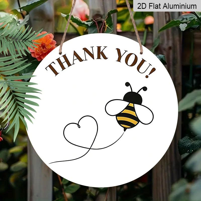 

2D Flat Retro Aluminum Wall Stickers, Available in Multiple Sizes. Bee-themed Thank-you Pendant, with A Simple, Artistic Design, Making It A Perfect 7.87×7.87inch