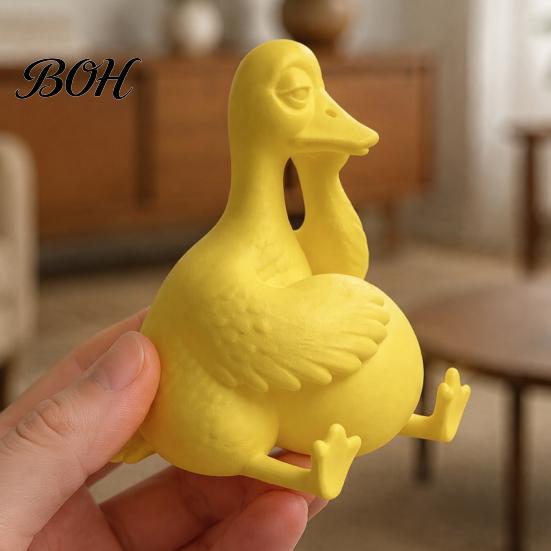 Cute Duck Desk Ornaments Daydreaming Figurine, Minimalist Holding An Egg Sculpture, Resin Delicate PLA Figures Animal Statue, Creative Desktop