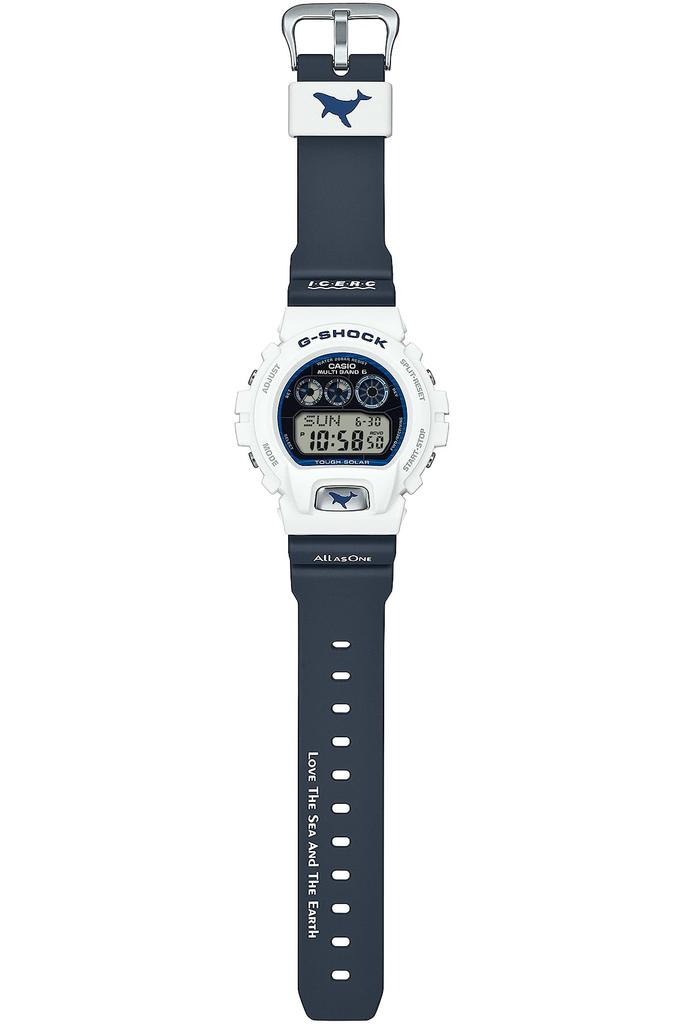 Casio Watch G-Shock Genuine Love Sea and The Earth ICERC Japan Collaboration Model Radio Wave Solar Men's White X Deep Blue GW-6905K-7AJR