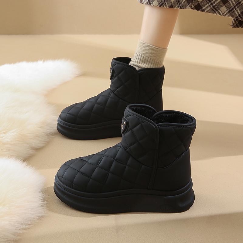 Harbin high-top velvet thickened snow boots winter new thick-soled leather-faced large cotton shoes