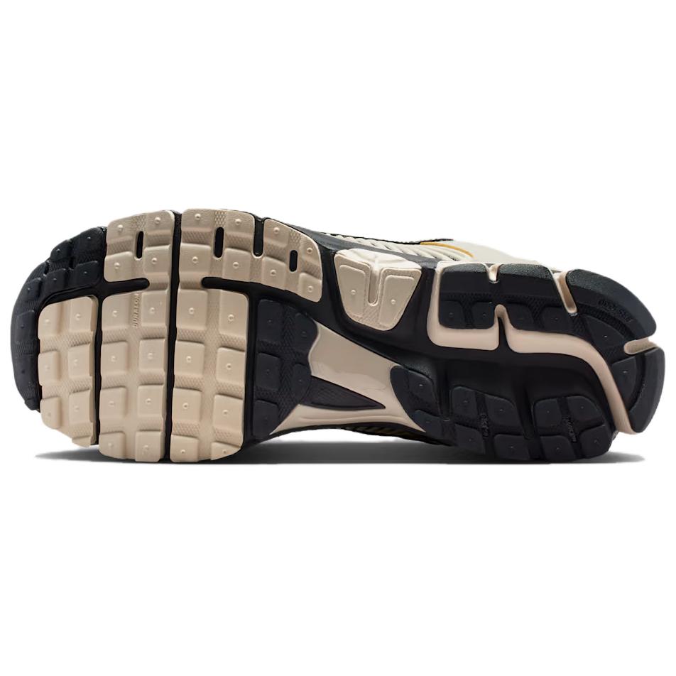 Nike Zoom Vomero 5 FJ4151-008