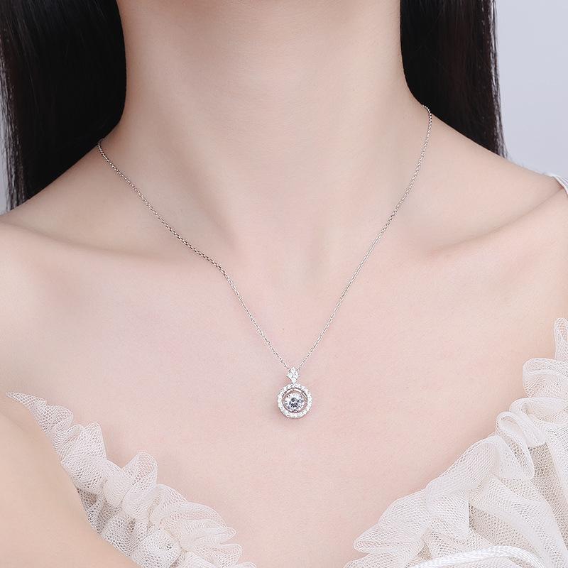 6.5mm S925 Sterling Silver Sparkling Round Halo Moissanite Pendant Necklace D VVS1 Fine Jewelry For Women