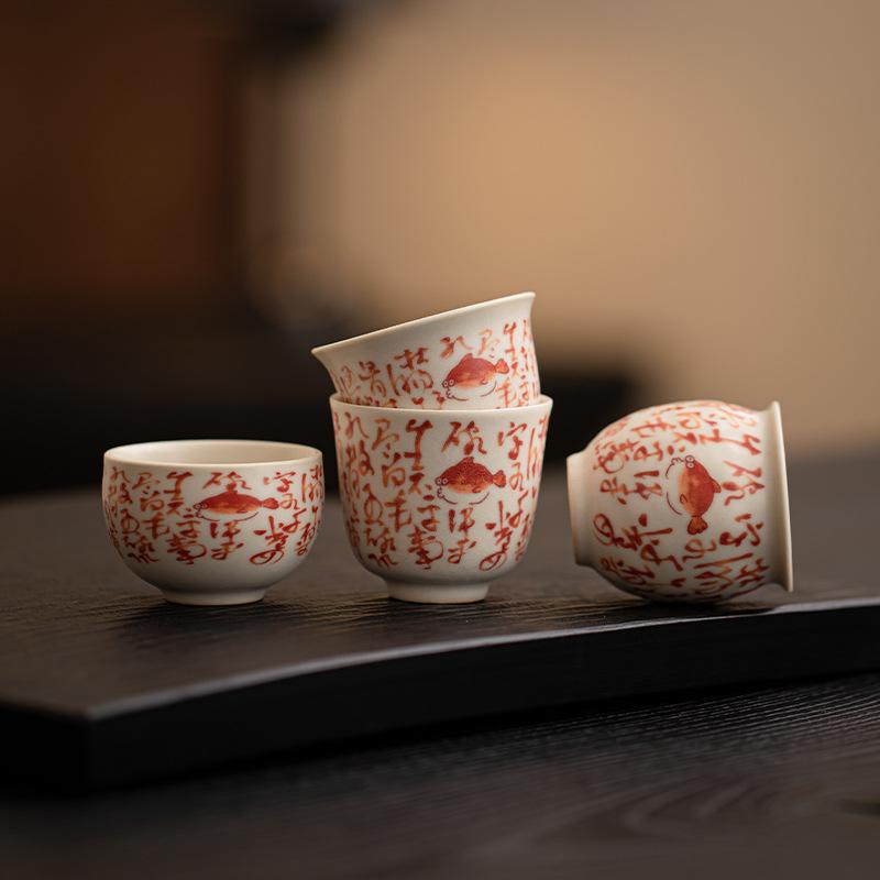 Hand-Painted Fish Ceramic Teacup Retro Chinese Kung Fu Gongfu Tea Cups Master Cup Bowl Household Teaware Drinkware Tea Ceremony