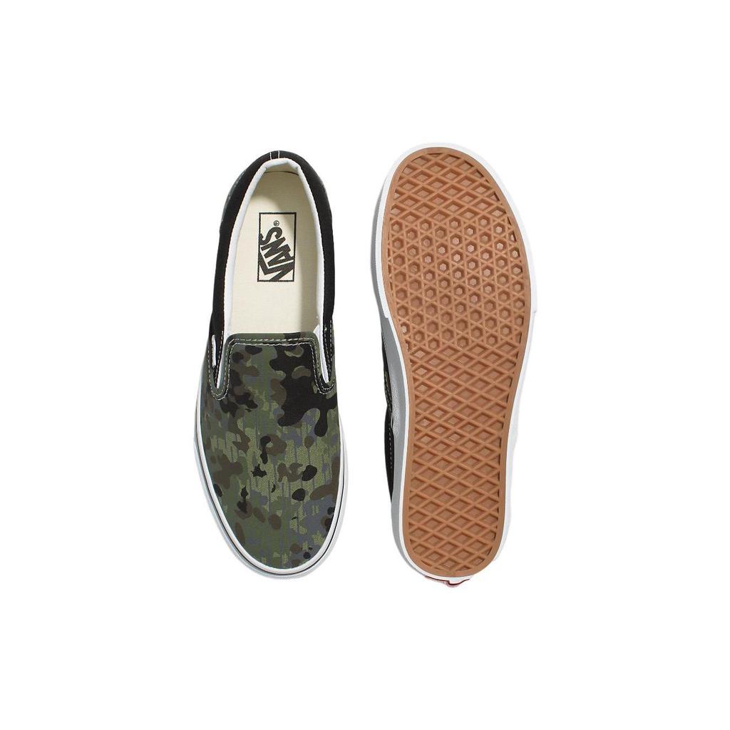 Vans Klasické Slip-On tenisky "Camo" VN0009Q7BGK