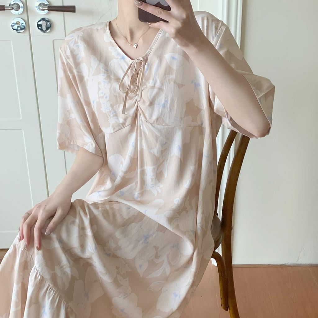 Women's summer short-sleeved cotton and silk nightgown with chest pad, strap-on floral medium and long thin styles can be worn outside, large size 