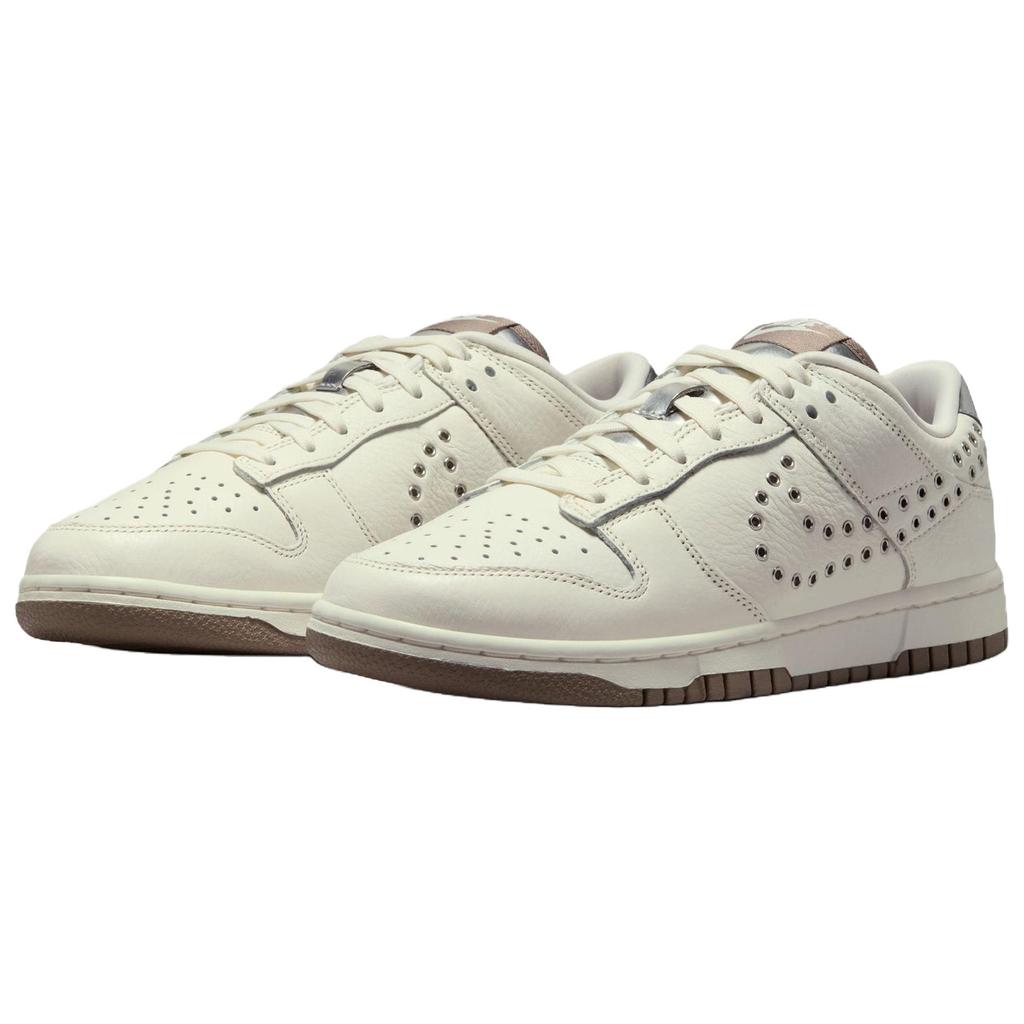 Nike Scarpe da Skateboard Dunk Donna Basse Bianche IU3488-133