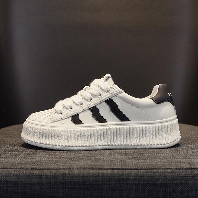 

Shell head little white shoes women s leather platform biscuit shoes 2025 new four seasons women s shoes versatile sports and leisure board shoes 40 чёрный