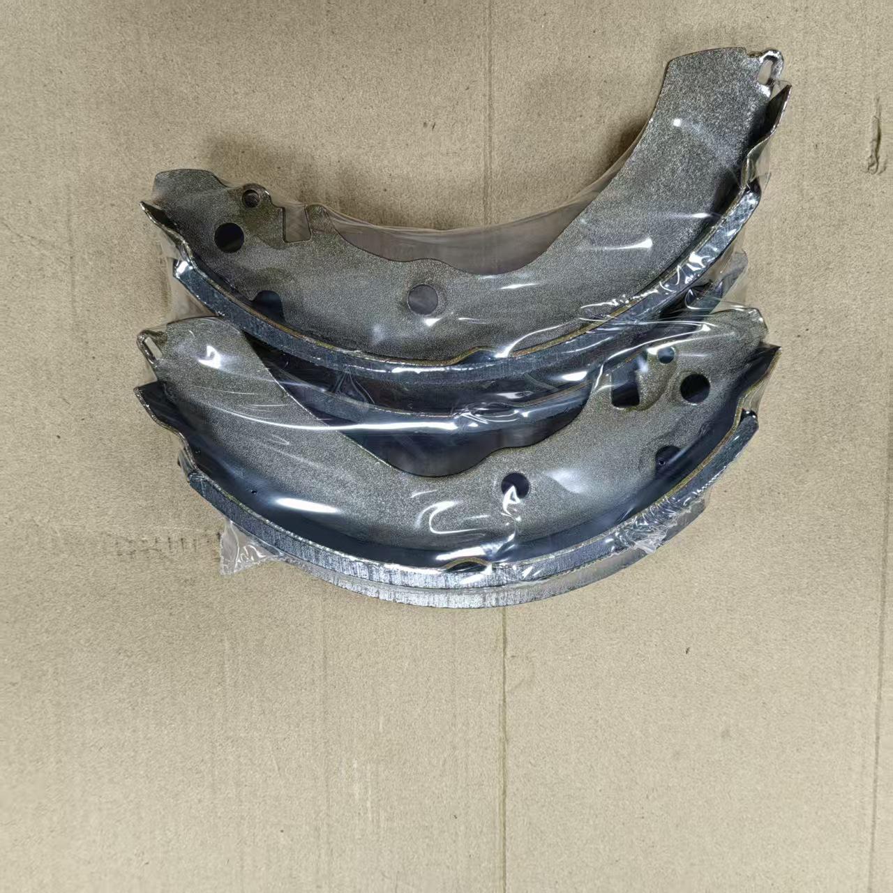 Тормозная колодка 04495-BZ011 для японских автомобилей other