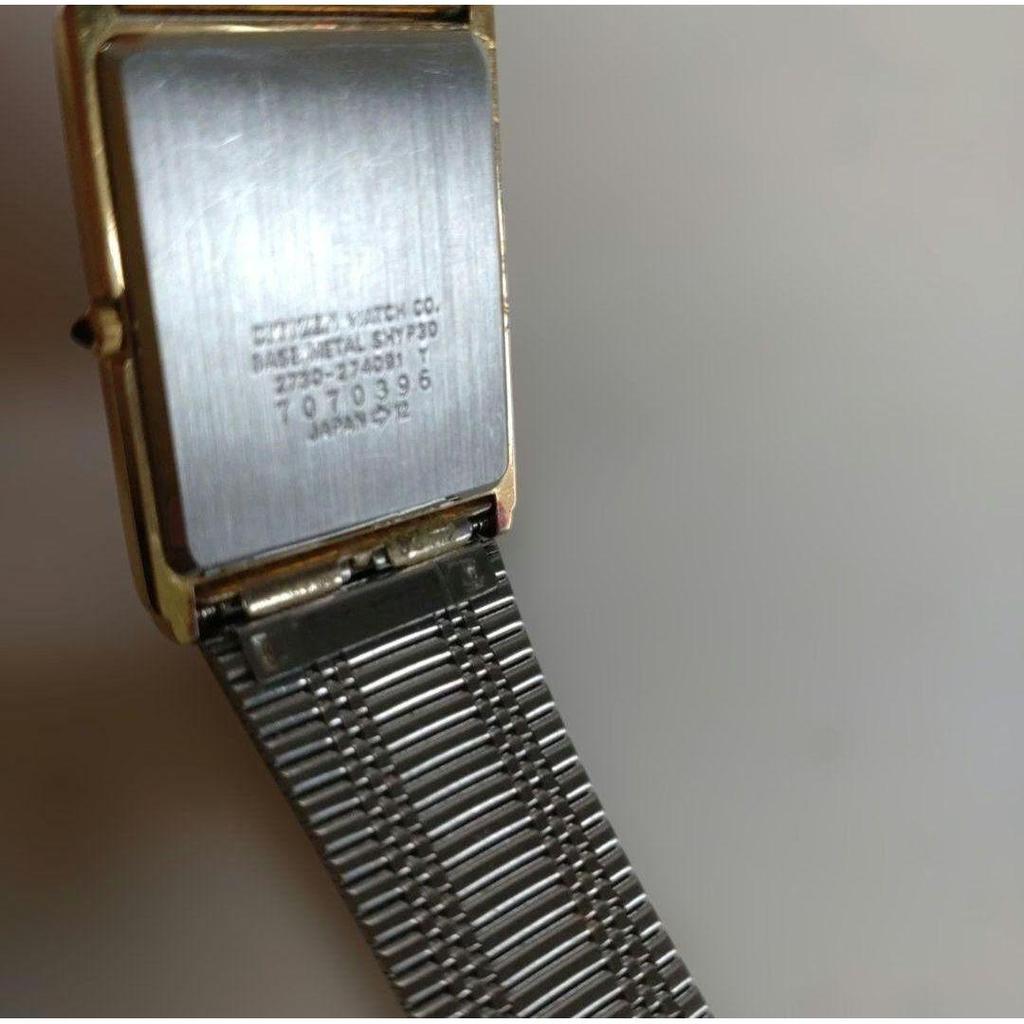 Used CITIZEN EXCEED quartz watch gold silver luxury line