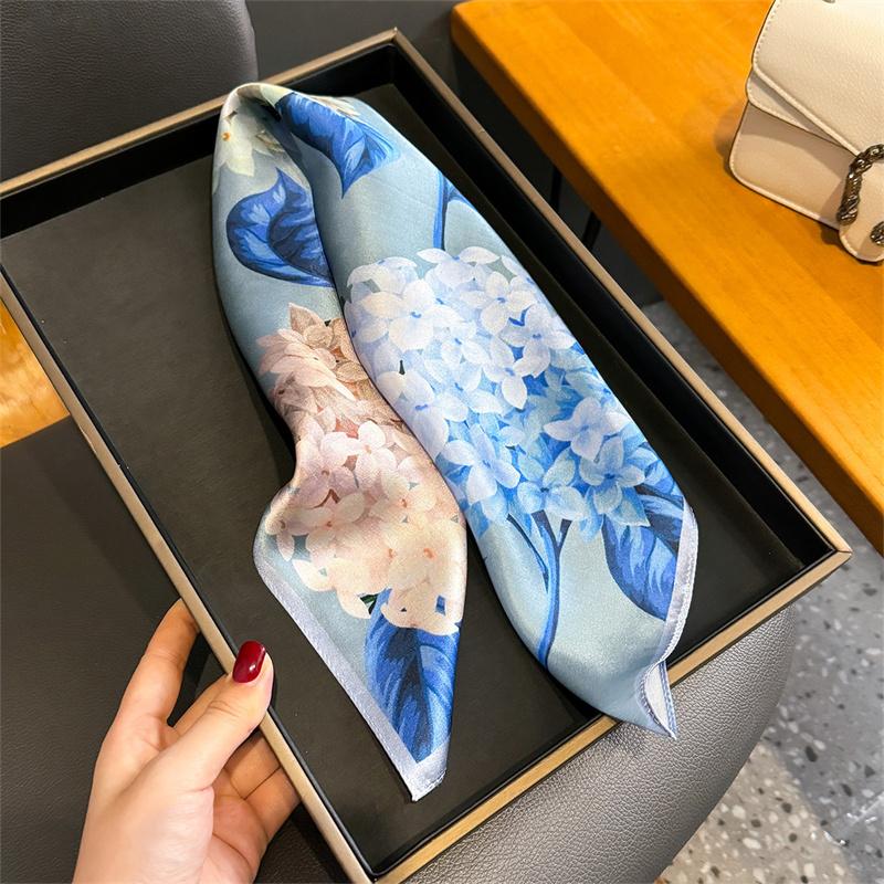 100% Silk Scarf Bandana Women Square Scarves Wrap Kerchief Mulberry Silk Spring Fashion Luxury High Quality Headband Hijab Shawl