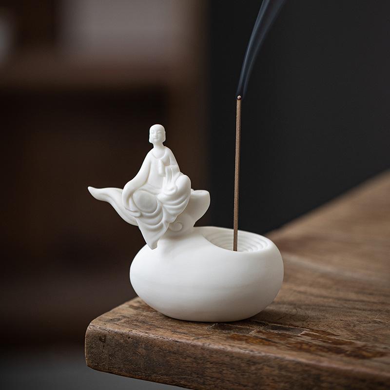 White Buddha Incense Burner Ceramic Tray Chinese White Porcelain Statue Incense Holder Meditation & Aromatherapy Decor